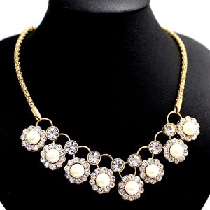 Trendy Flower Crystal With Shiny Gold Plating Pearl Necklace Set NS2143B + Box